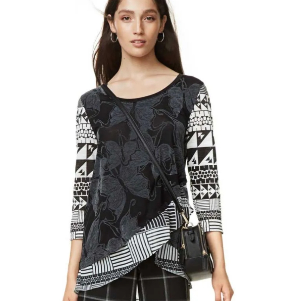 Desigual Women's Butterfly Print 3/4 Sleeve Top -M-